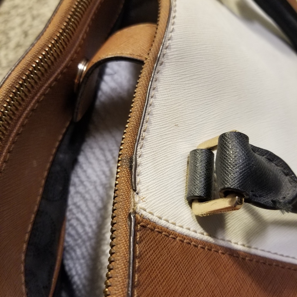 Michael Kors Purse - Picture 13 of 13